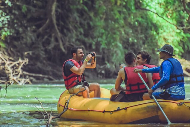safari-float-arenal